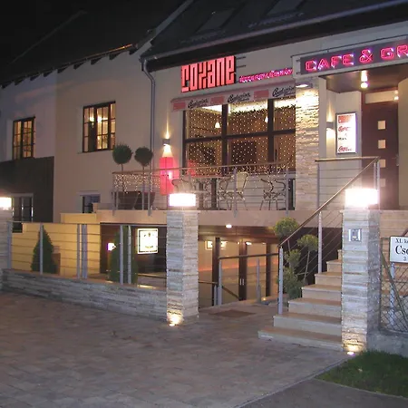 ゲストハウス Roxane Panzio ブダペスト